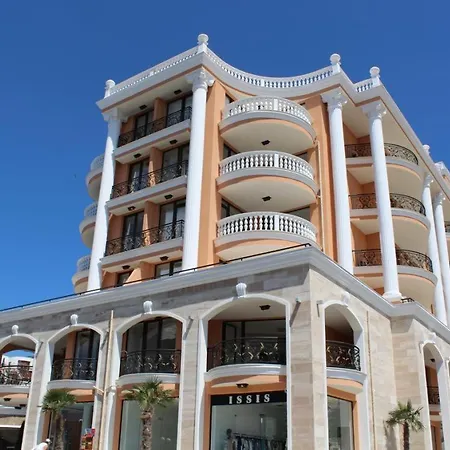 Apartment Feniks *